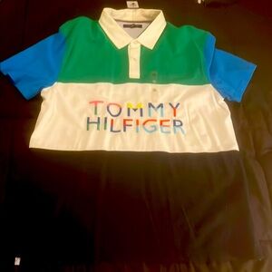 NWT Mens size XL Tommy Hilfiger 2 button polo.